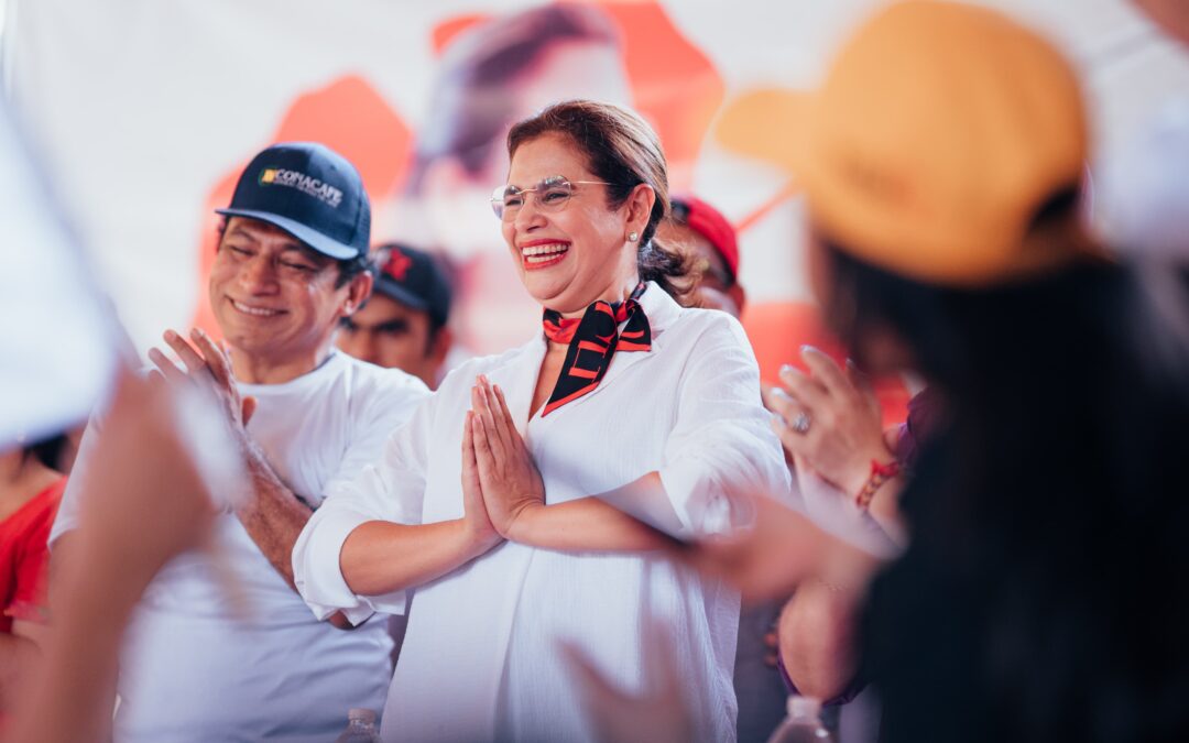 Rixi Moncada: “Aquí tienen a su candidata obrera”