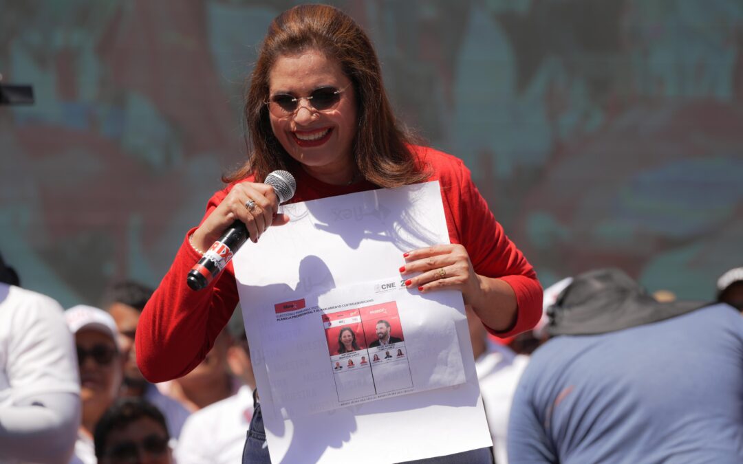 Concentración política – Alianza Presidencial Rixi Moncada en La Paz