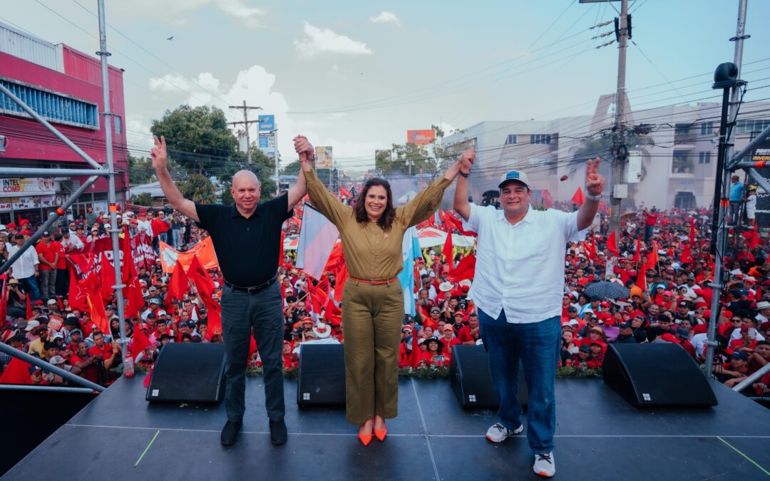 La candidata Rixi Moncada hace lanzamiento oficial de su campaña presidencial en San Pedro Sula