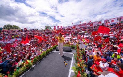 La gran movilización de la victoria de Rixi Moncada llega a la ciudad de las colinas