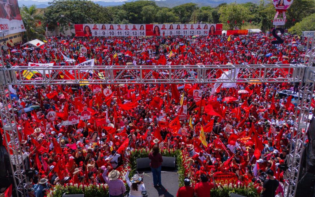 La Gran Movilización de la Victoria de Rixi Moncada llega a Juticalpa
